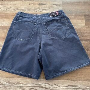 Vintage Quiksilver blue casual shorts 36